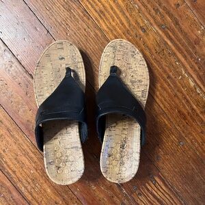 Vionic wedge flip flop sandals